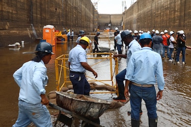 El Canal de Panamá reacondiciona las esclusas centenarias de Gatún
