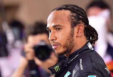 Lewis Hamilton da positivo a la Covid-19 y no estará en el GP de Sakhir