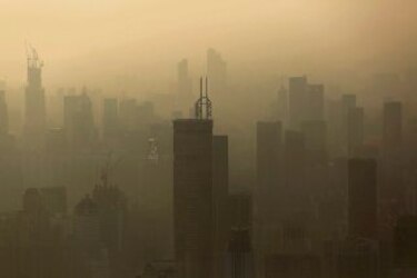 Refinerías retroceden por empuje ambiental