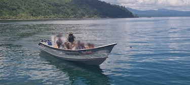 Agentes del Senafront rescatan en Guna Yala a 51 migrantes que eran transportados por ‘coyotes’
