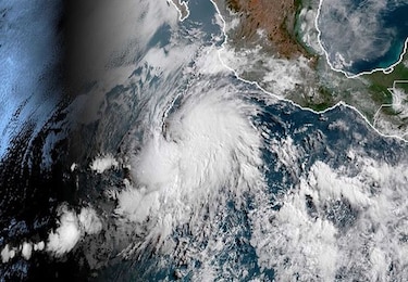 Tormenta tropical Aletta se forma en el Pacífico