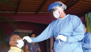 Nuevas cepas del SARS-CoV-2 y el aumento de casos en Panamá