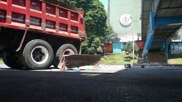 Termina el apuntalamiento del puente peatonal  del Complejo Hospitalario