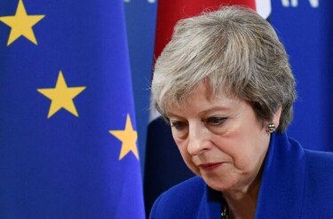 May incrementa presión psicológica sobre diputados