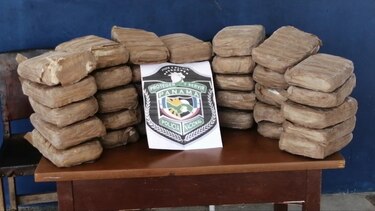 Imputan cargos a sujeto por posesión agravada de drogas en Coclé
