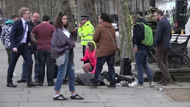 Atentado en Londres deja cinco muertos y 40 heridos; sospechan de islamismo radical