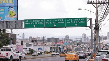 El 50% de las avenidas de la ciudad, sin nombre