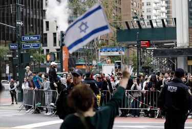 Caos y un detenido en manifestaciones en Florida entre simpatizantes de Israel y Palestina