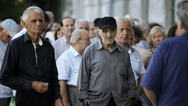 Grecia reabre sus bancos