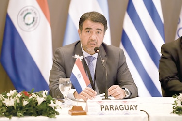 Paraguay busca apoyo del FMI para impulsar  reformas estructurales