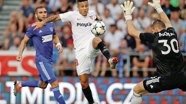 Sevilla gana por la mínima en la repesca