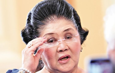 Ordenan el arresto de Imelda Marcos por corrupción