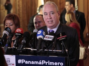 José Ayú Prado asegura que seguirán los viajes