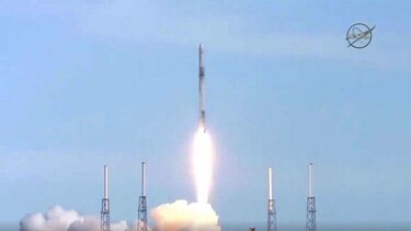 Capsula Dragon llegó a la Estación Espacial Internacional