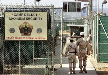 Serán transferidos de Guantánamo primeros de 17 detenidos