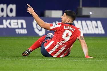 Luis Suárez permite al Atlético acabar el año como líder
