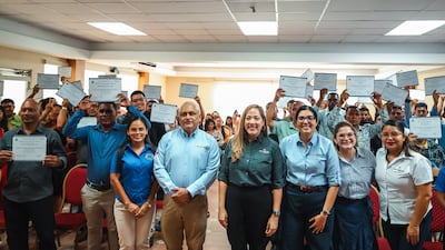 Cobre Panamá deja un beneficio tangible en las comunidades al formar a 47 nuevos técnicos en Coclé