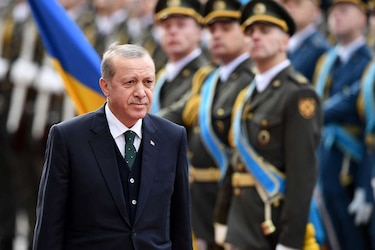 Ankara pide a Washington que levante la suspensión de visas