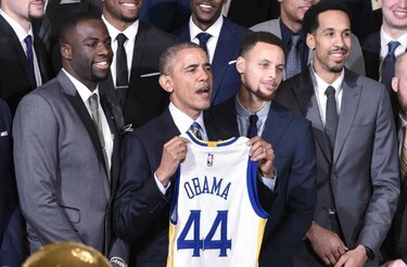 Obama le rinde homenaje a los Warriors de Golden State