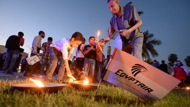 Iniciarán búsqueda submarina por avión de Eyptair 'en los próximos días'