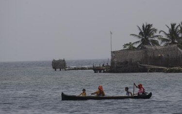 Detienen a presuntos miembros de la FARC en frontera de Panamá con Colombia