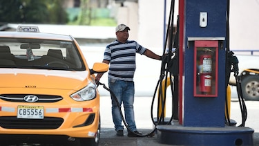 Gasolina bajará de precio desde este viernes