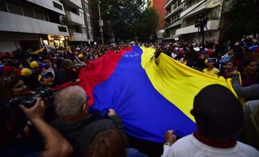 La Unión Europea dice que sigue ‘muy de cerca’ la situación