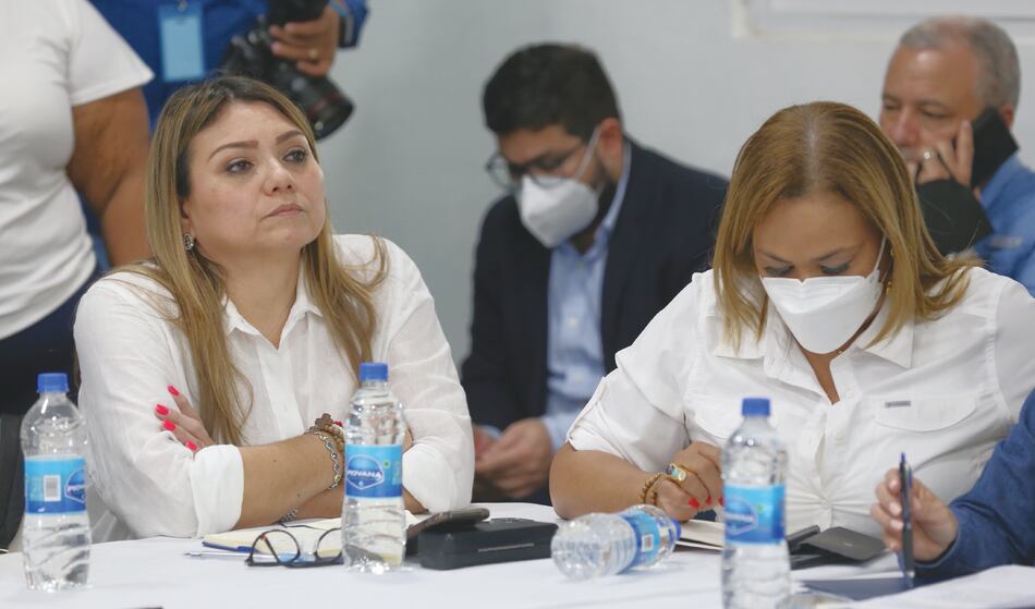 Empresarios hacen alianza; el diálogo sigue en el primer  punto: la canasta básica