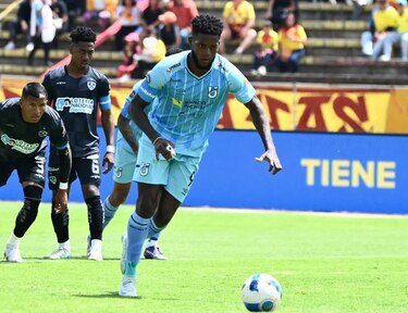 José Fajardo y Janpol  Moarales son figuras con sus equipos en Ecuador