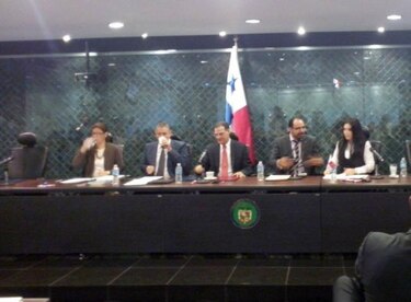 Comisión prohíja anteproyecto de ley que busca acabar con el Crisol de Razas