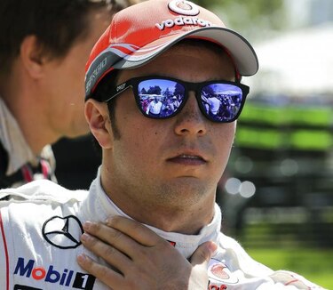 Presentan el 'imponente' y 'feroz' Force India del mexicano Pérez
