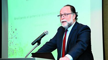 Analizan complejidad del país