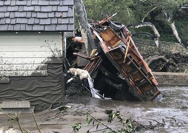 Al menos 13 muertos en California por aludes de lodo
