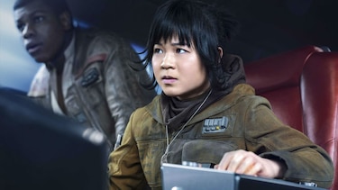 Kelly Marie Tran salta al estrellato con Star Wars en 'Last Jedi'