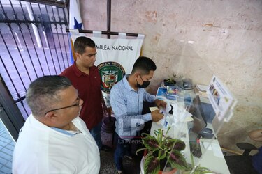 Iniciativa que busca obligar a los ministros a rendir informes sobre sus objetivos medibles llega a la Asamblea 