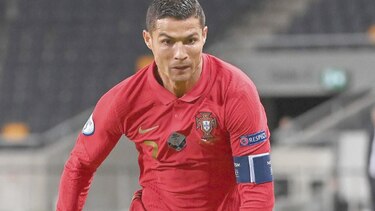 Aíslan a Cristiano Ronaldo tras dar positivo en  Covid-19