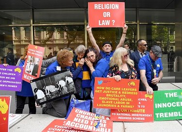 Australia: seis años de cárcel para cardenal Pell por abuso sexual