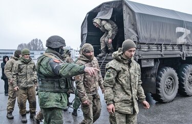 Rusia ataca Kiev y Járkov