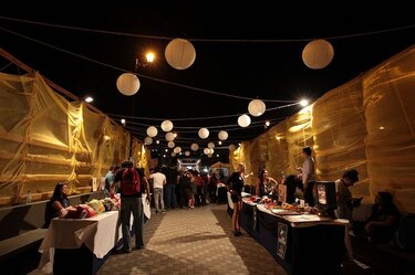 Moda, música y ventas solidarias en el Macrofest
