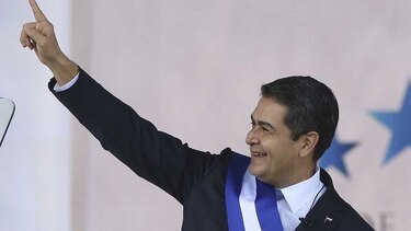 Partido gobernante de Honduras cooperará en investigación de caso de corrupción