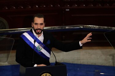 Gobierno salvadoreño pide al Congreso ampliar régimen de excepción