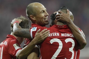 Bayern supera 3-0 al Hertha en duelo por el liderato de la Bundesliga