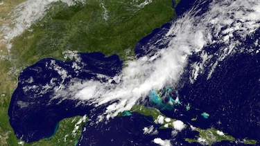 Estado de emergencia en Florida por tormenta tropical Emily