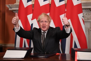 Boris Johnson firmó el acuerdo posbrexit con la Unión Europea
