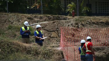 Deslizamiento de tierra en Santa Librada deja un muerto y un herido