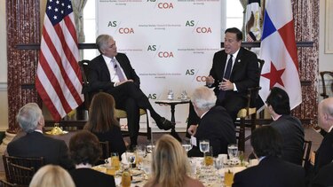 Varela anuncia en Washigton que negociará más acuerdos bilaterales de intercambio de información