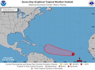 Onda tropical atlántica, más cerca de convertirse en depresión, amenaza el Caribe oriental