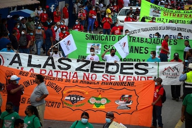 Protestan contra construcción de ‘ciudades soberanas’ en Honduras