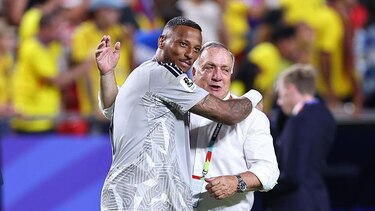 Eloy Room, el portero que fue el héroe de Curazao en su histórico empate ante Ecuador
