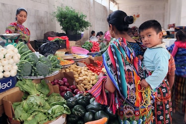 En América Latina y el Caribe las mujeres sufren mayor malnutrición que los hombres